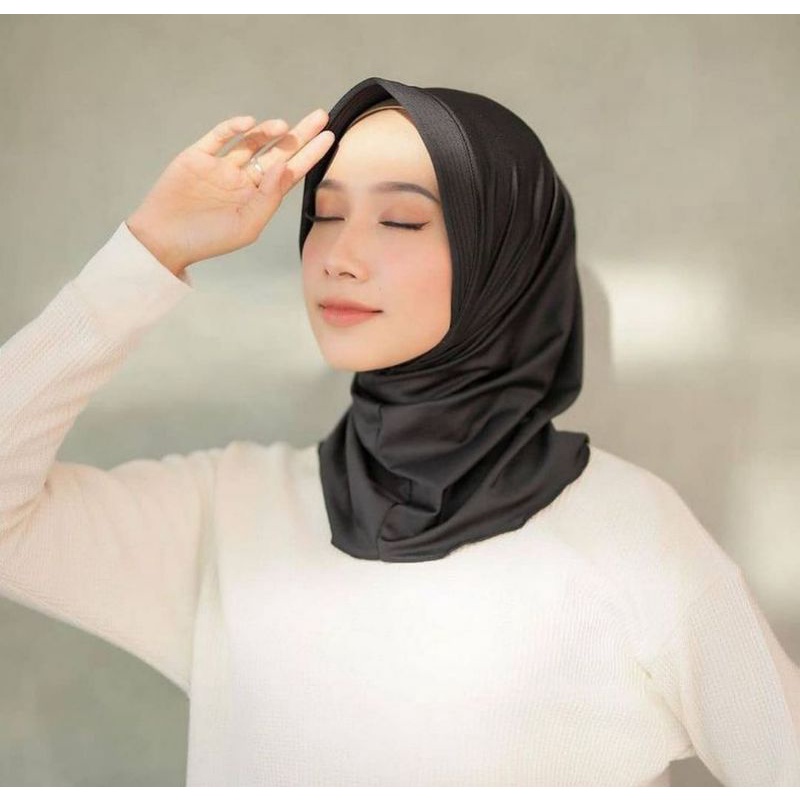 (BISA COD) JILBAB SPORT HIJAB SPORTY JILBAB OLAHRAGA JILBAB VOLY HIJAB INSTAN-Hitam