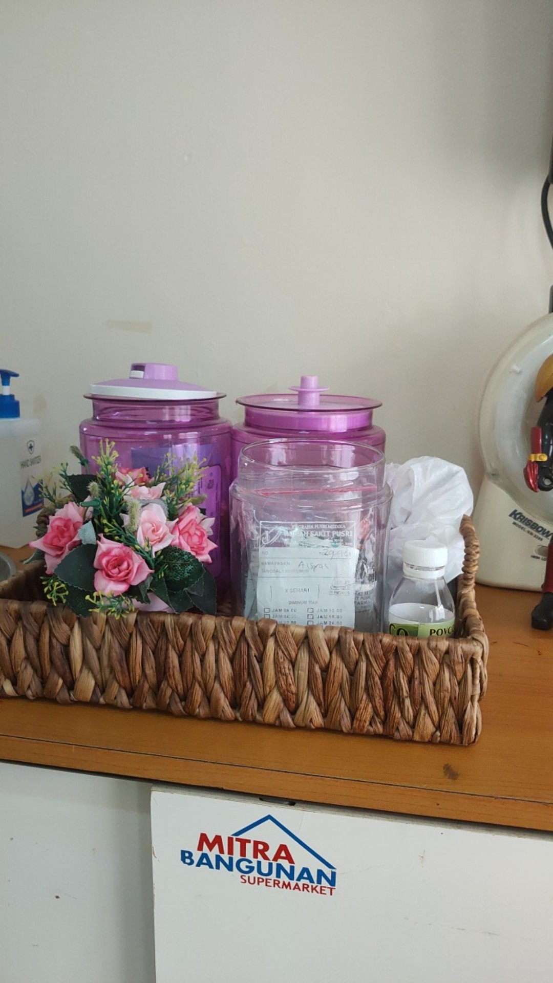 Tray/ Nampan/ Wadah Enceng Gondok Kotak Rangka Besi