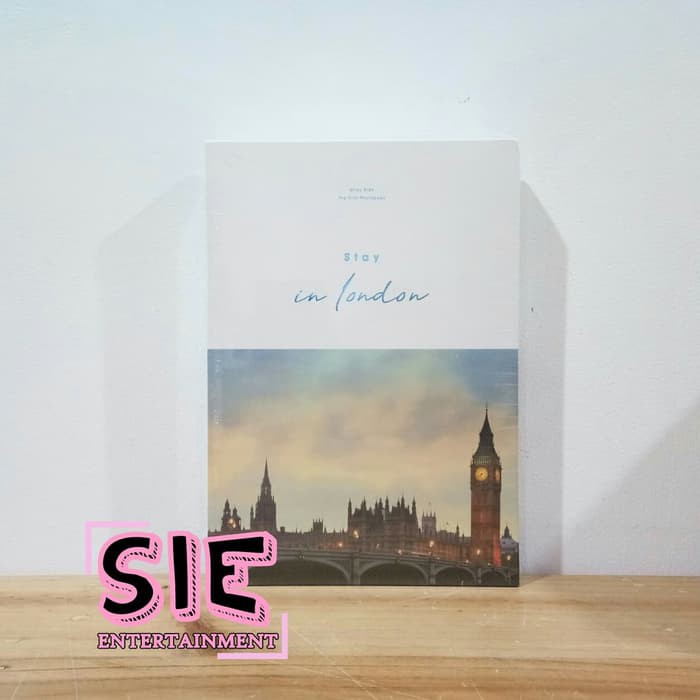 Stray Kids - Stray kids First Photobook [Stay in London]
