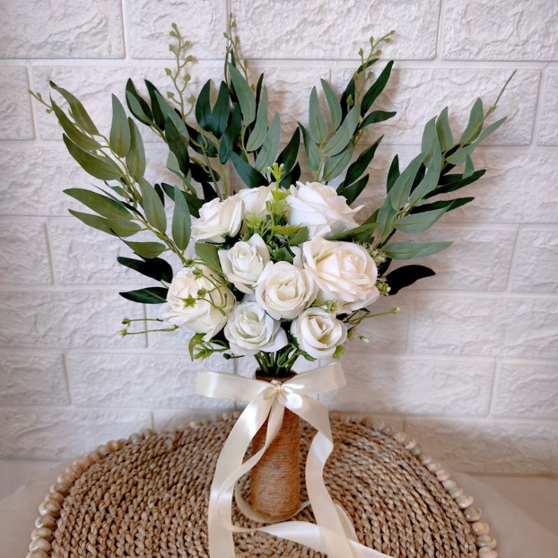 Wedding Hand Bouquet Buket Bunga Pengantin Lamaran Pernikahan Platinum