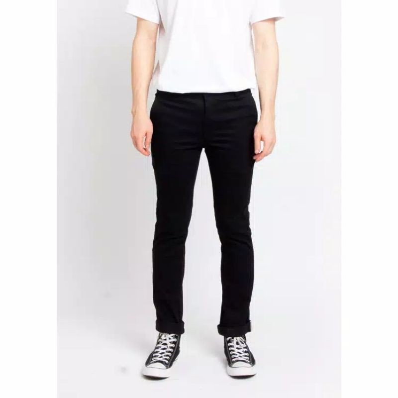 Erigo chinos sirius black