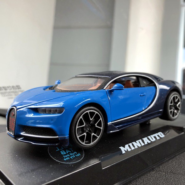 Pajangan BUGATTI CHIRON Miniatur Parfum Parfume Pewangi Mobil