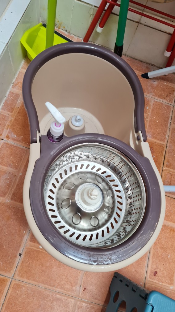 Super Mop Alat Pengepelan Putar Praktis Merk Bolde