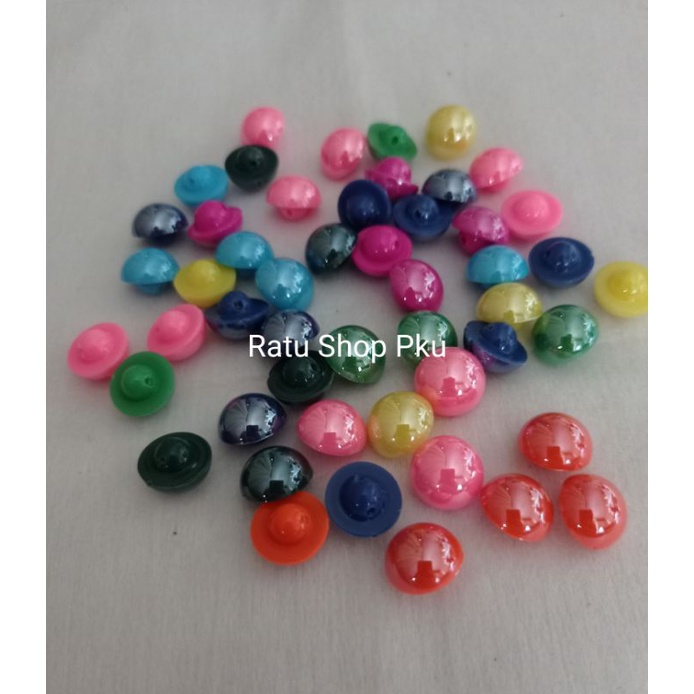 Kancing Mutiara Kristal Kilat Jamur Taiwan Baju Kebaya 12mm (Gbr 1)