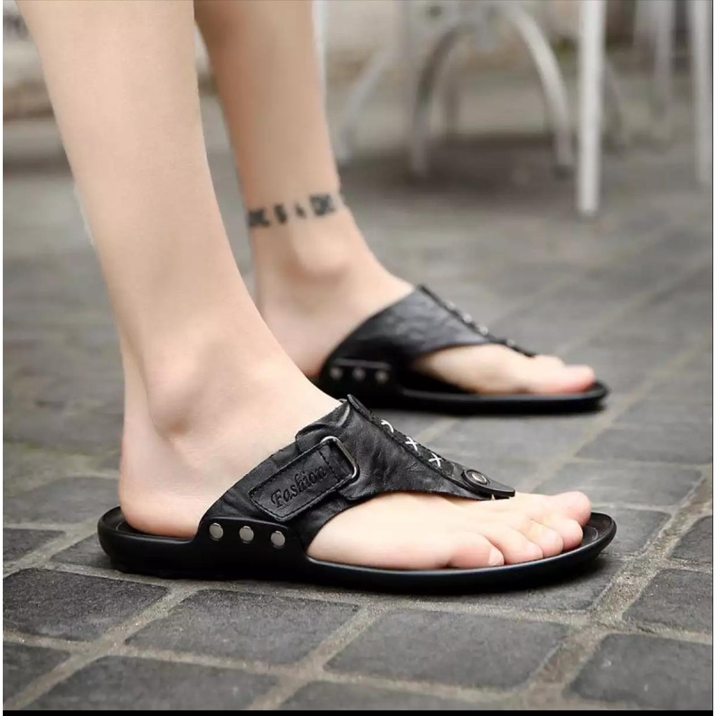 Sandal Pria Sendal Cowok Sandal Jepit Pria Sandal Sport Laki Laki Sandal Import Pria // Sandal Kulit