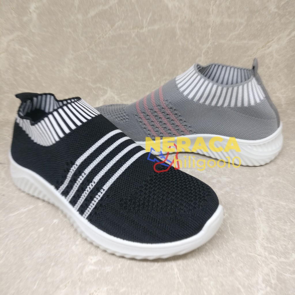 Xaxa sepatu katret/kaus slip-on 155