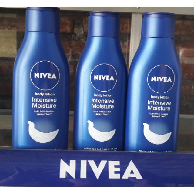 NIVEA BODY LOTION INTENSIVE MOISTURIZER 200 ML/NIVEA LOTION