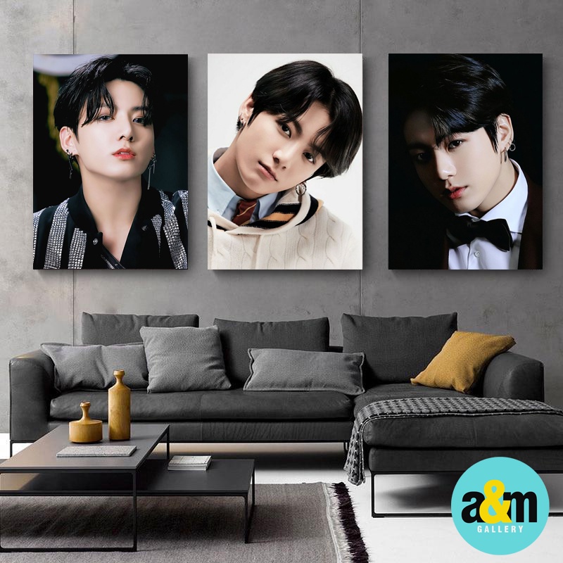 Poster Kayu Jungkook BTS Kim Hiasan Dinding Kamar K-POP I Pajangan Dinding Kamar K-POP Wall Decor Kamar - A&amp;M