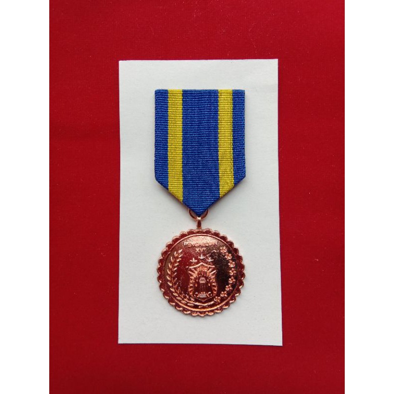 Medali 8 Tahun Polri.