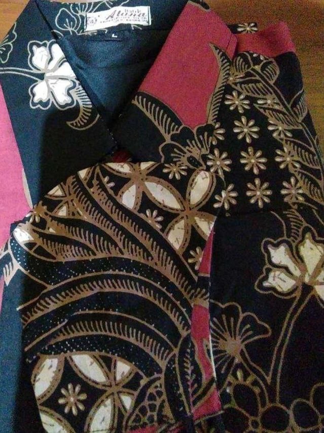 Kemeja Batik Pria Lengan Panjang Premium Slimfit Modern Batik Aluna Pcw 085