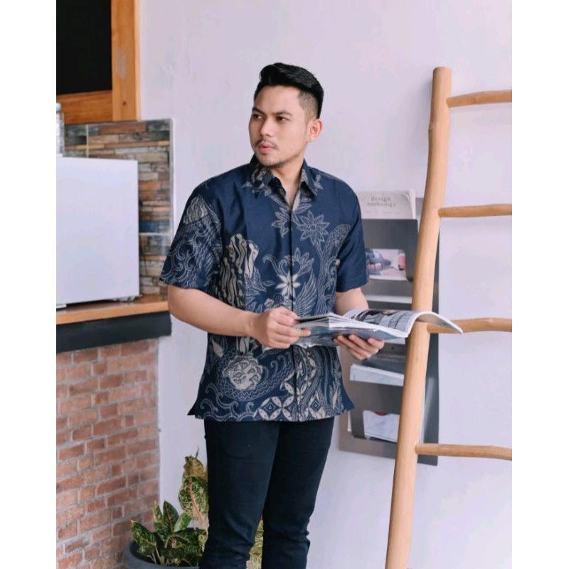 Kemeja Batik Pria Modern Lengan Panjang Pendek Full Furing - Baju Hem Batik Pria Solo Biru navy