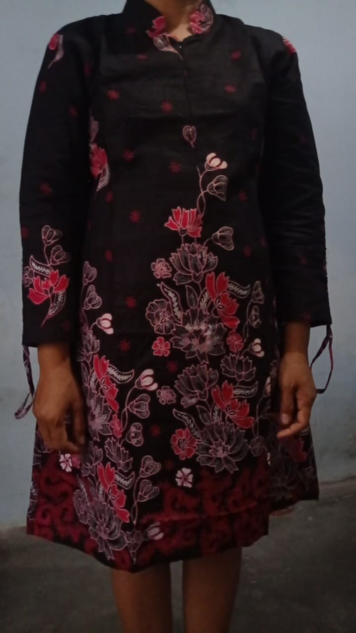 Batik Couple Keluarga Sania Ruffle Ori Ndoro Jowi Dnt Motif Sakura Merah