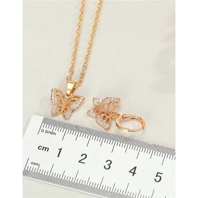 LRC Kalung Fashion Necklace Alloy Butterfly Micro-inlaid Zircon Hollow P82175