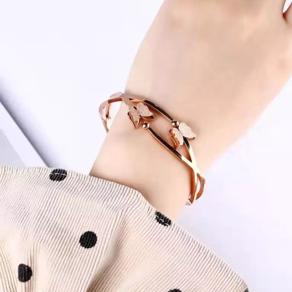 Gelang Titanium Multilayer Froster ButterFly Charms Bangle