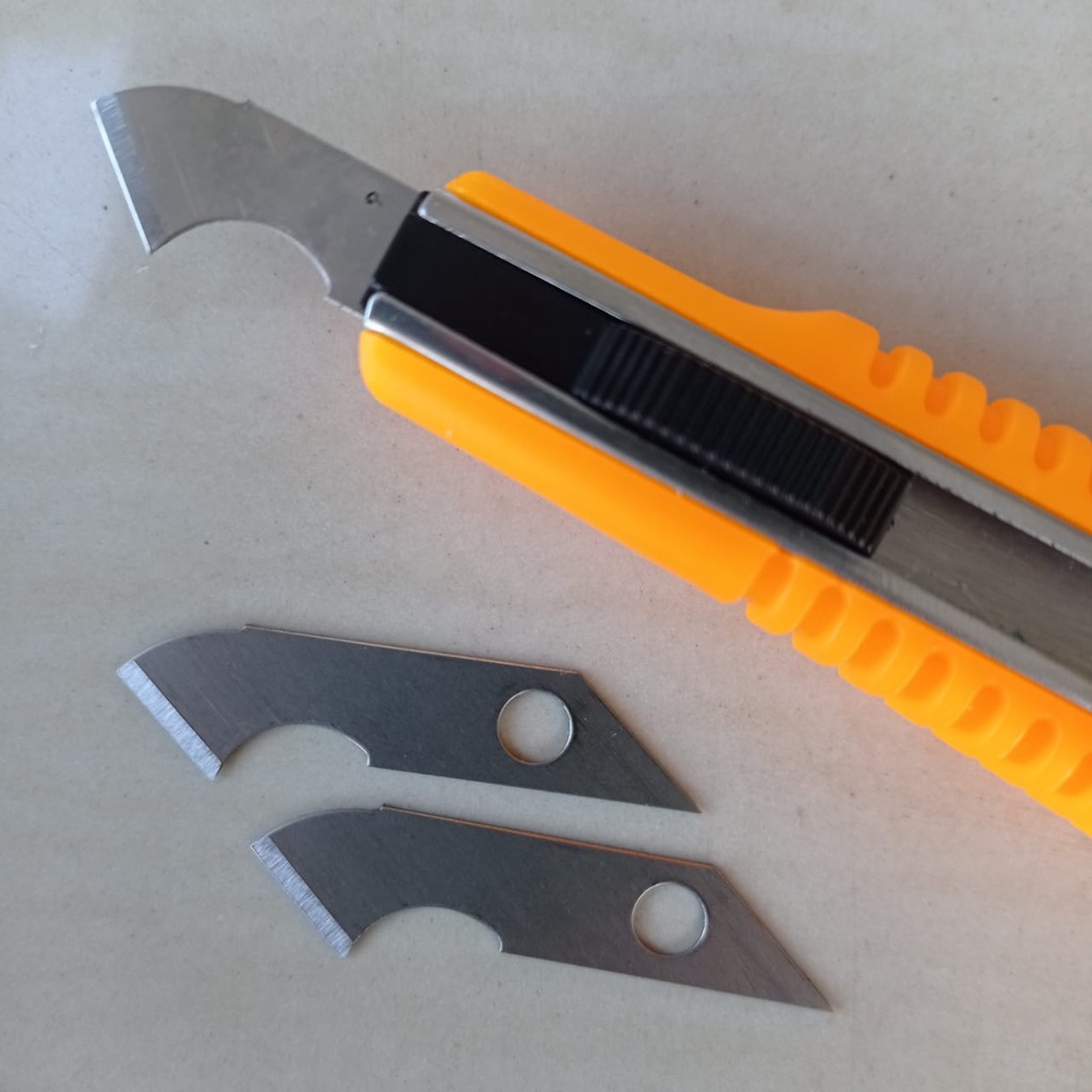 

Ojio - Cutter Akrilik / Cutter Acrylic / Pisau Alat Potong Akrilik Mika Plastik