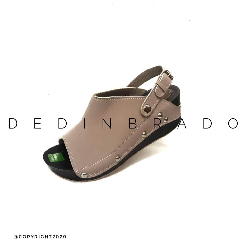 dedinbrado - Sandal wanita kckers