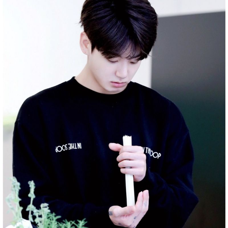 BTS IN THE SOOP 2 LOGO TSHIRT - Baju BTS ITS 2 Jungkook | Lengan Pendek dan Panjang