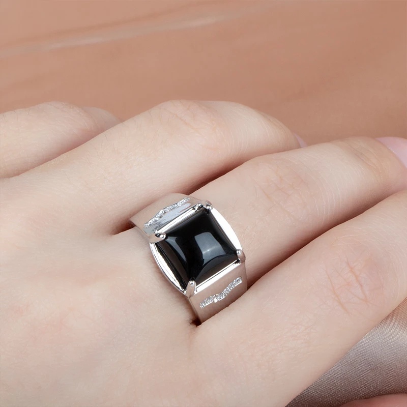 Cincin Model Terbuka Bahan Zircon Warna Hitam Untuk Pria Dan Wanita