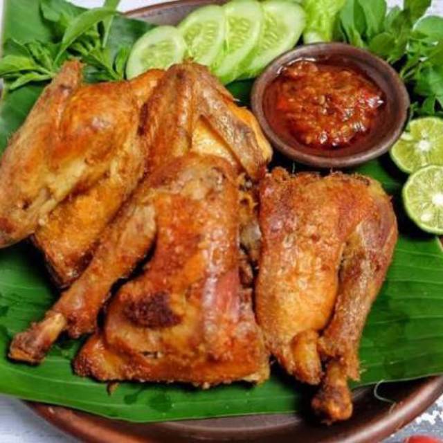 

Ayam Kuning Dada / ayam kuning paha ( Frozen / mentah belum di goreng)