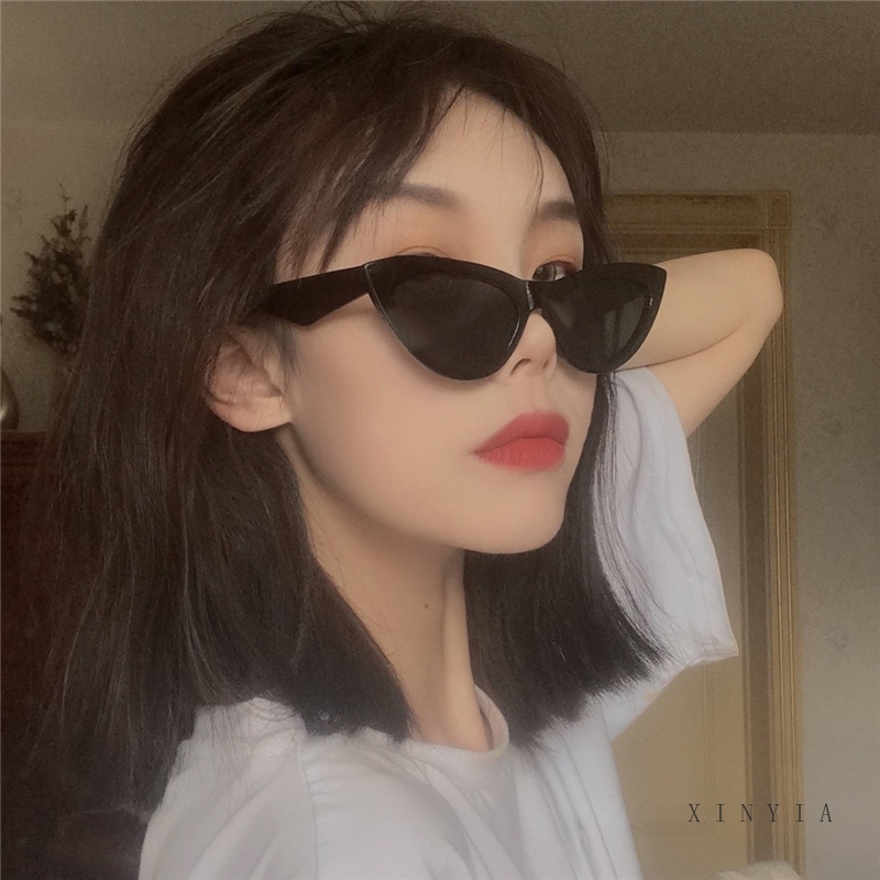 ✨Bayar di Tempat✨Kacamata Hitam 2020 Korean Ulzzang Triangle Vintage Cat Eye Sunglasses Women Men