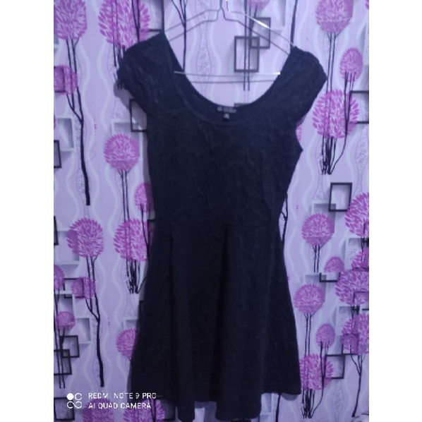 dress hitam elegant