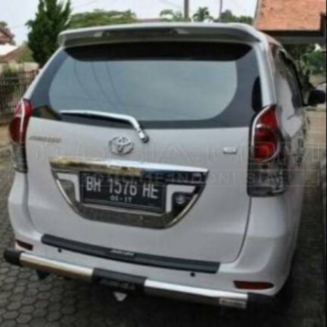 BEMPER BELAKANG PENGAMAN BELAKANG TANDUK BELAKANG AVANZA XENIA