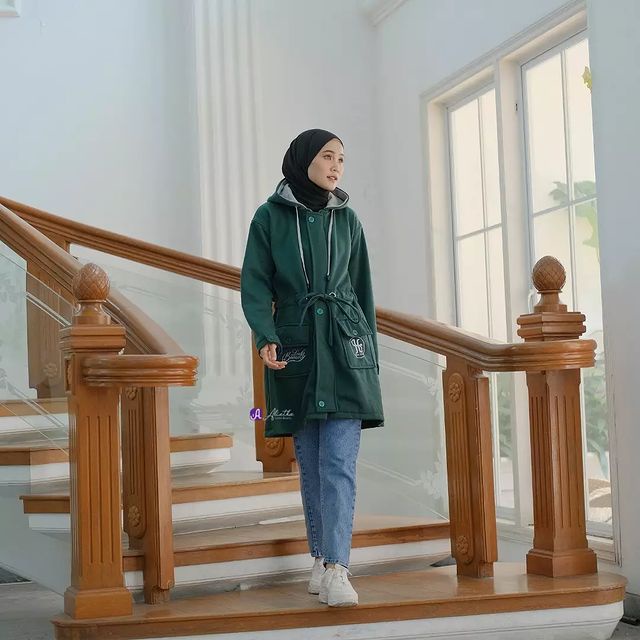 Jaket Panjang Outer Wanita Muslimah Hijab Hoodie Terbaru Kekinian-Green Bootle