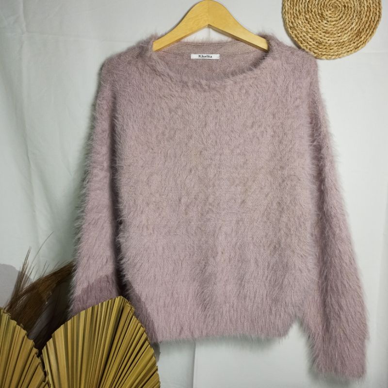 Fuzzy sweater bulu lilac preloved
