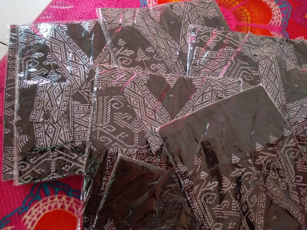 Kemeja Batik Prada Perak