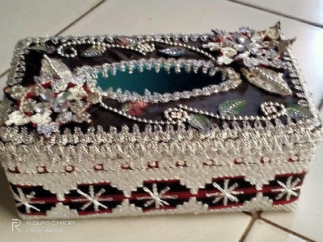 Set Wadah Aqua Air Mineral Dan Kotis Kotak Tisu Tapis