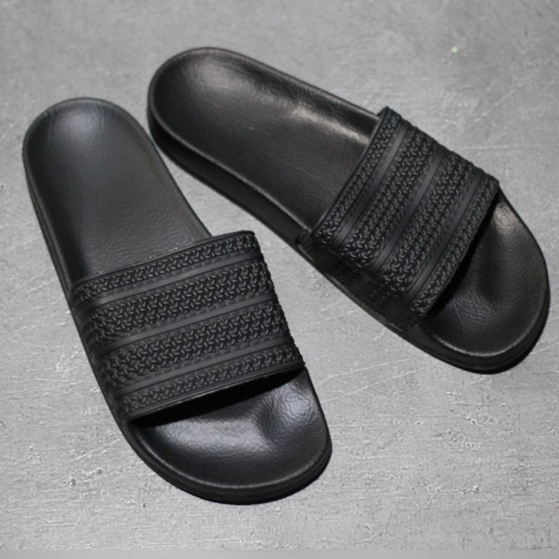 Sandal slide pria Sandal slop Sandal ADS ADILETTE ORIGINAL FULL TAG MADE IN ITALY-Full black