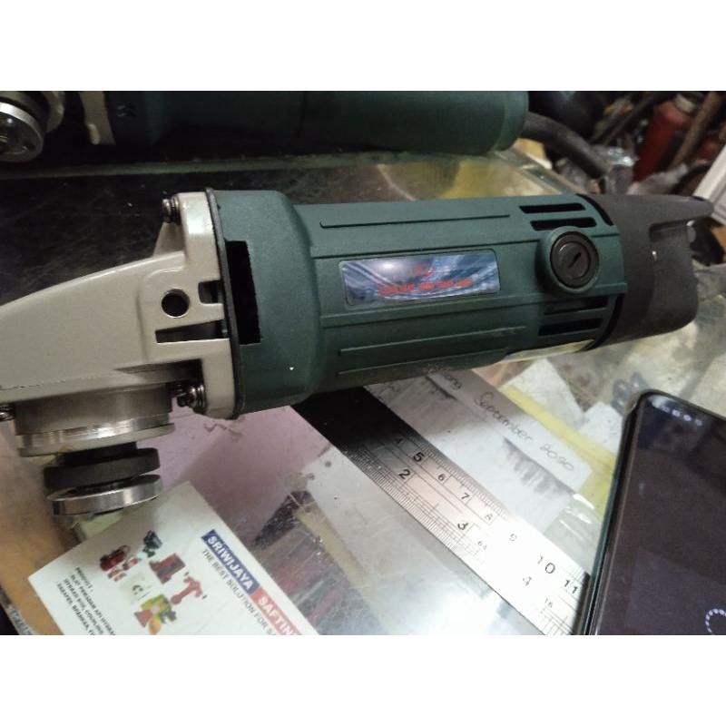 Gerinda 4" HL954 H&L