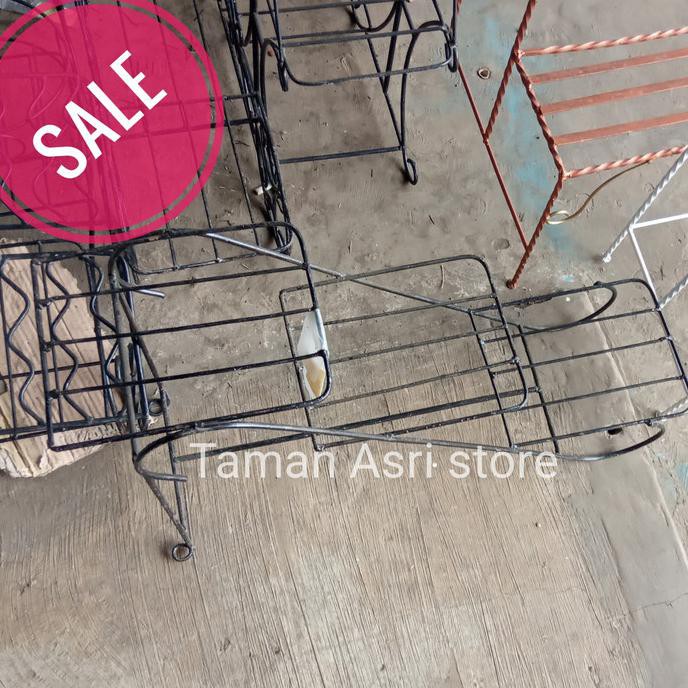 Rak Besi Tanaman 3 Susun Minimalis Ariesbiostore