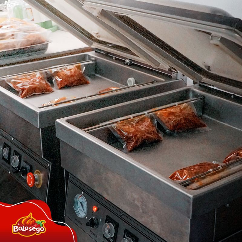 BERGARANSI! OSENG MERCON IGA SAPI. 200 GRAM, ADA LEVEL PEDASNYA- BOLOSEGO