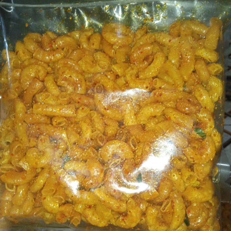 

MAKARONI PEDAS DAUN JERUK