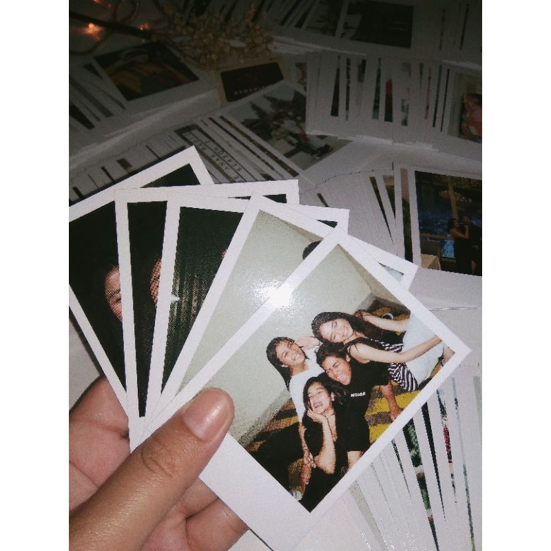 Jual Cetak Foto Polaroid 2r Paket 30 Foto 23k Shopee Indonesia 7821