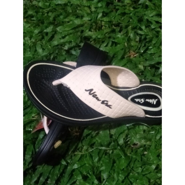 Sandal jepit karet pylon wanita  NEW ERA LB-E 7017