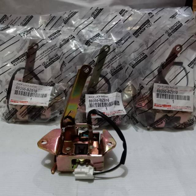 door lock bagasi Avanza Xenia door lock pintu bagasi belakang Avanza Xenia 2004 2005 2006 2007 2008 