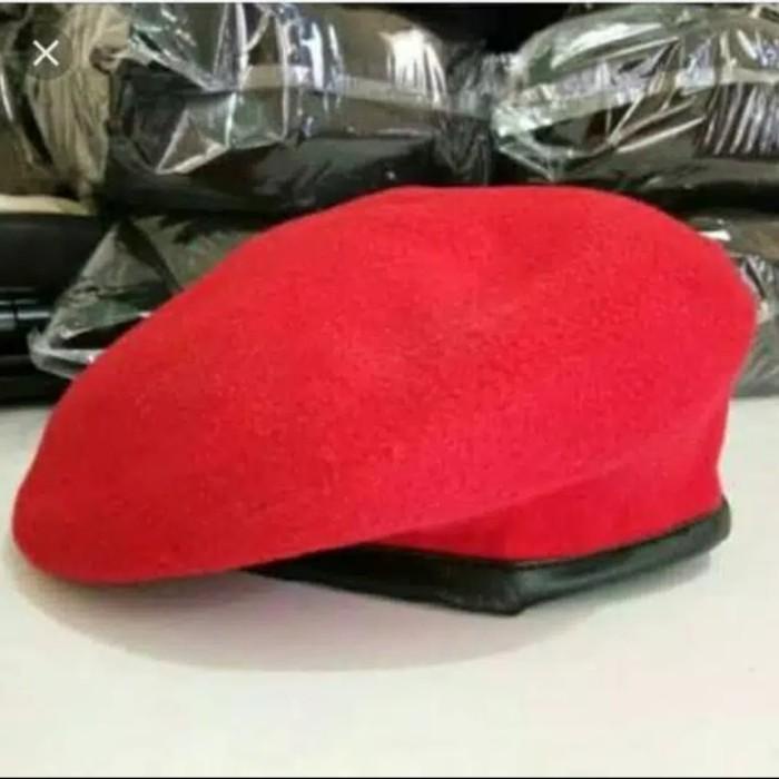 topi baret merah profesi anak