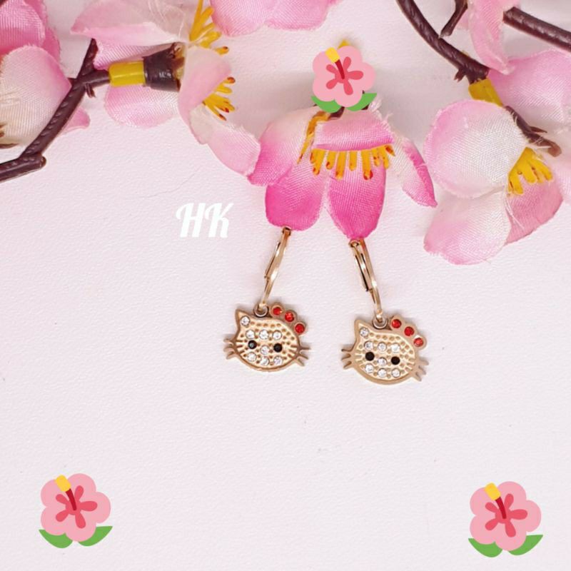 anting mickey &amp; hello kitty titanium anti karat tidak alergi