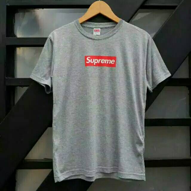 Kaos distro Supreme trendi Dan terkini atasan Pria yg nyaman dipakai.