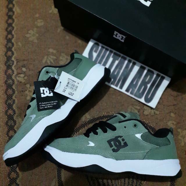 DC Penza Original Sneaker Skate Pria Olive