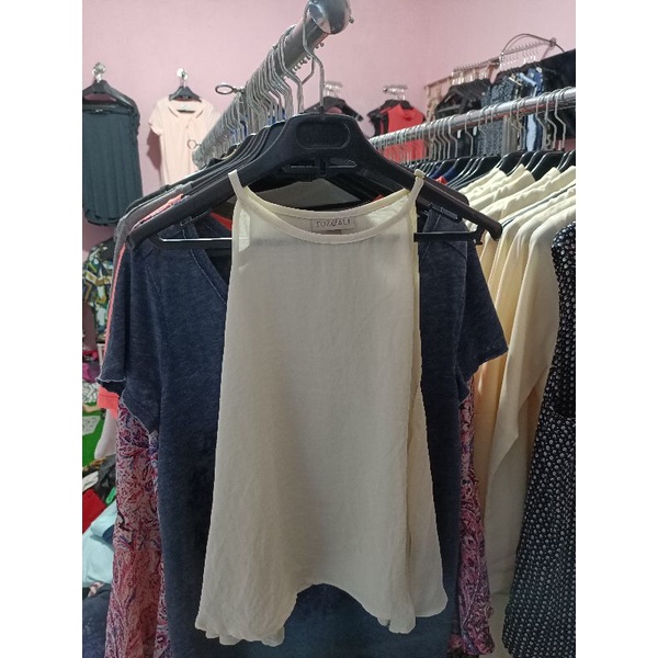 SALE  Tanktop Roz & Ali