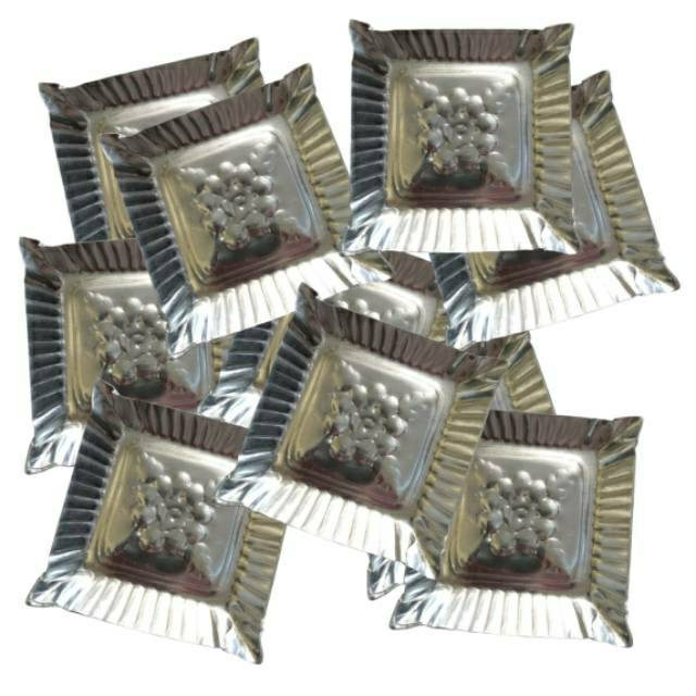 Piring kertas perak ulang tahun / piring kue kertas  / Piring Kue Kotak Perak