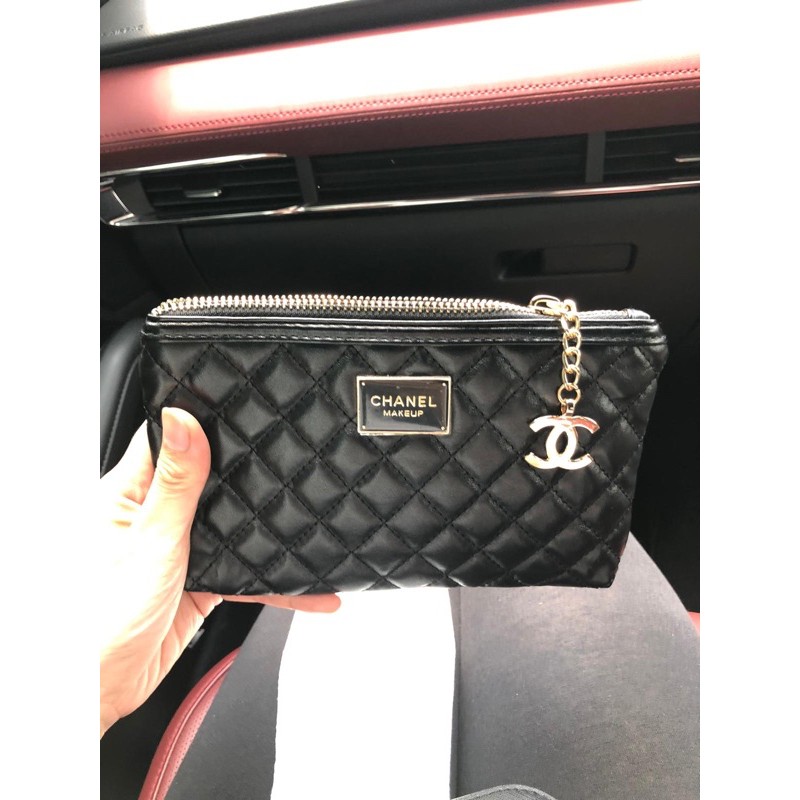 vip gift pouch chanel