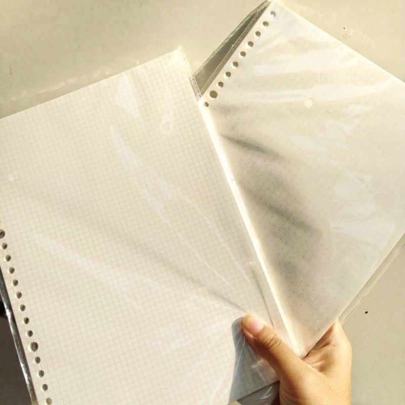 

Loose leaf Isi Binder warna putih kekuningan B5 A5 60 Lembar
