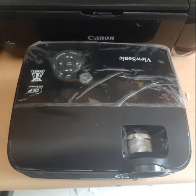 Projector proyektor viewsonic pjd5111