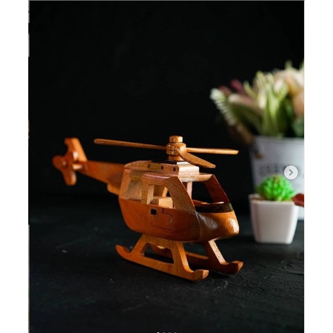 MINIATUR/PAJANGAN MEJA HANDMADE HELICOPTER DARI HIGH QUALITY KAYU 100% ASLI BALI