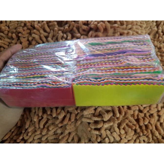 

Kertas Krep Warna Warni Hiasan Pesta Kado Hadiah Lebar 4cm 12 Pak