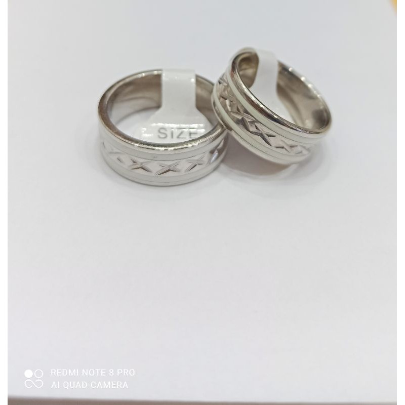 CINCIN TITANIUM PRIA - WANITA WARNA SILVER MOTIV BAGUS DAN KEREN